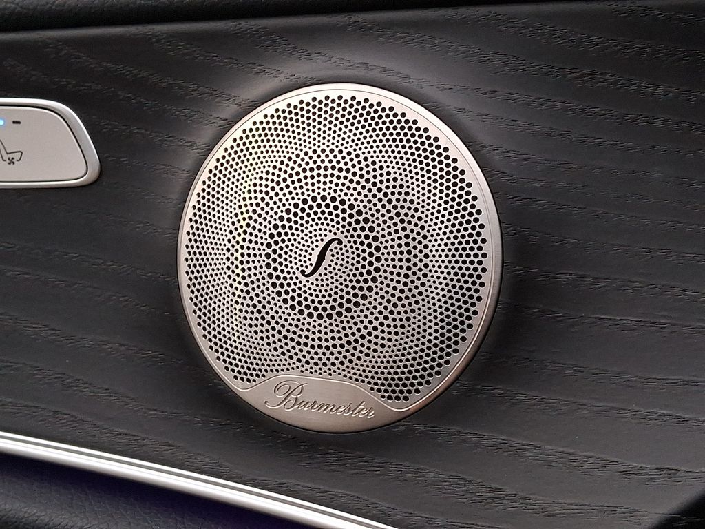 Thumbnail: 2022 Mercedes-Benz E-Class - 21