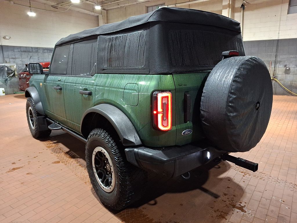 Thumbnail: 2022 Ford Bronco - 6