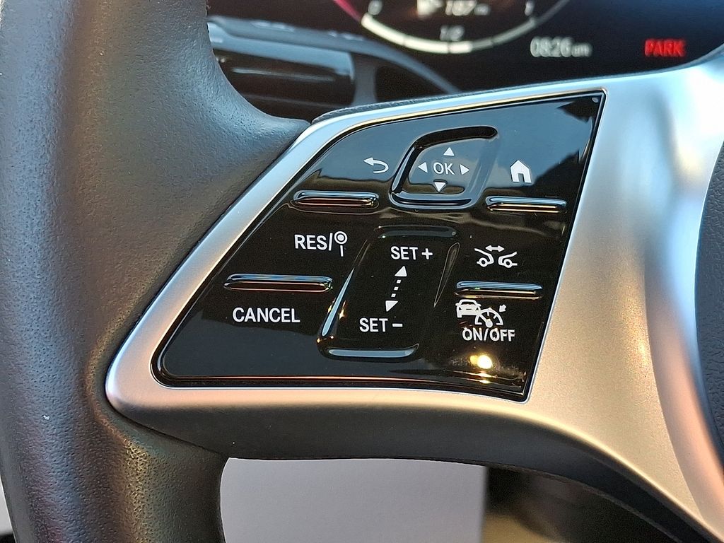 Thumbnail: 2022 Mercedes-Benz C-Class - 16