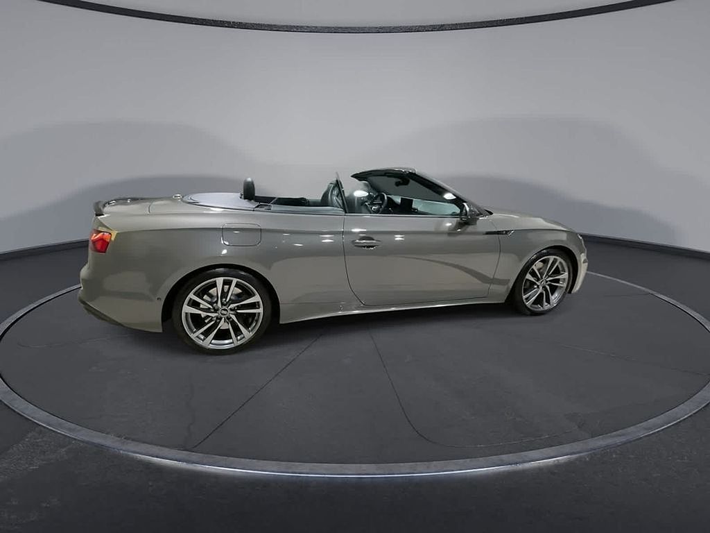 Thumbnail: 2023 Audi S5 - 12