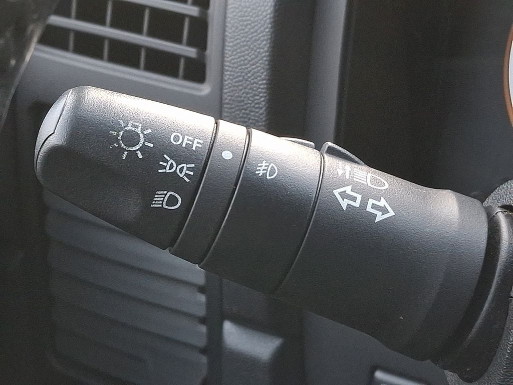 Thumbnail: 2014 Nissan Titan - 19