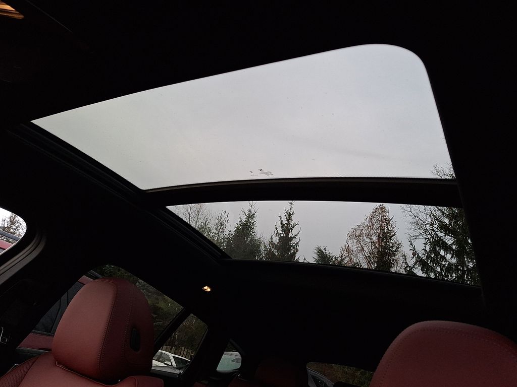 Thumbnail: 2024 BMW X4 - 12