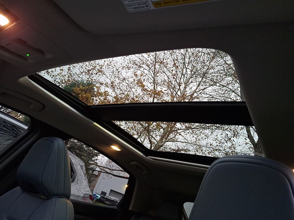 Thumbnail: 2023 Nissan Ariya - 11