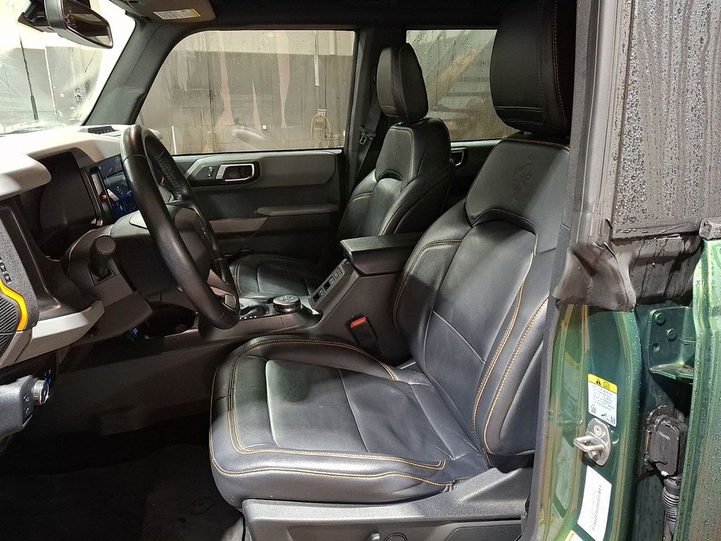 Thumbnail: 2022 Ford Bronco - 10