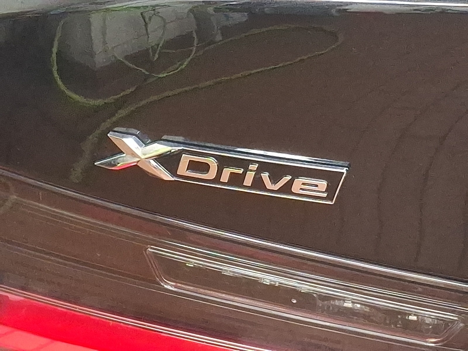 Thumbnail: 2025 BMW 3 Series - 28