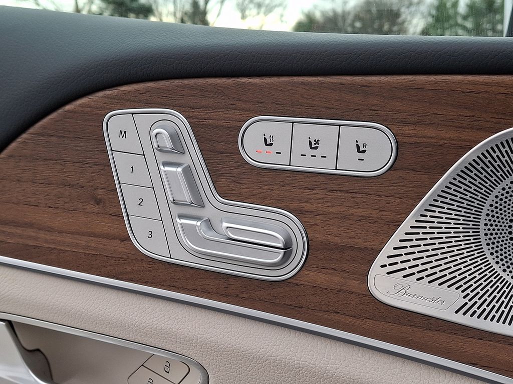 Thumbnail: 2024 Mercedes-Benz GLS - 21