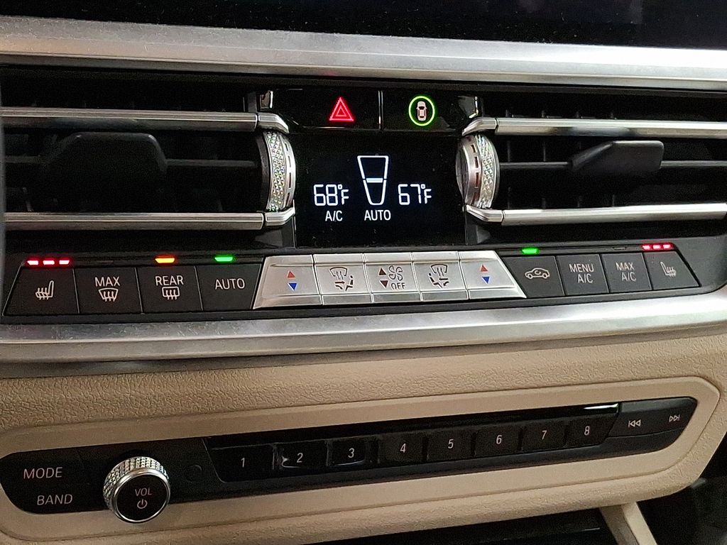 Thumbnail: 2021 BMW 3 Series - 13