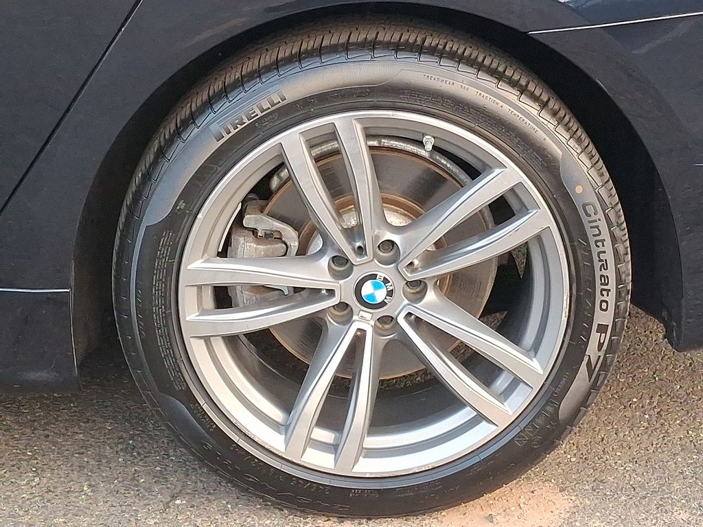 Thumbnail: 2019 BMW 7 Series - 6