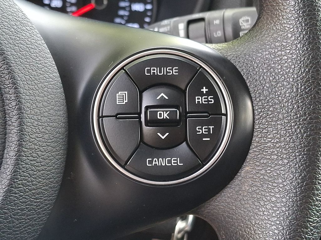 Thumbnail: 2022 Kia Soul - 17