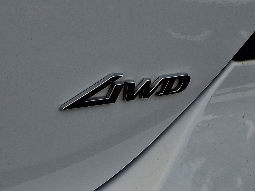 Thumbnail: 2023 Genesis G70 - 28