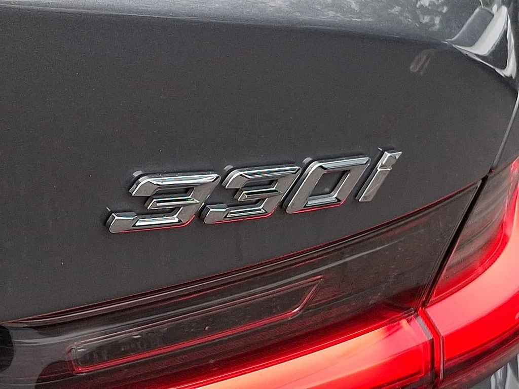 Thumbnail: 2023 BMW 3 Series - 29