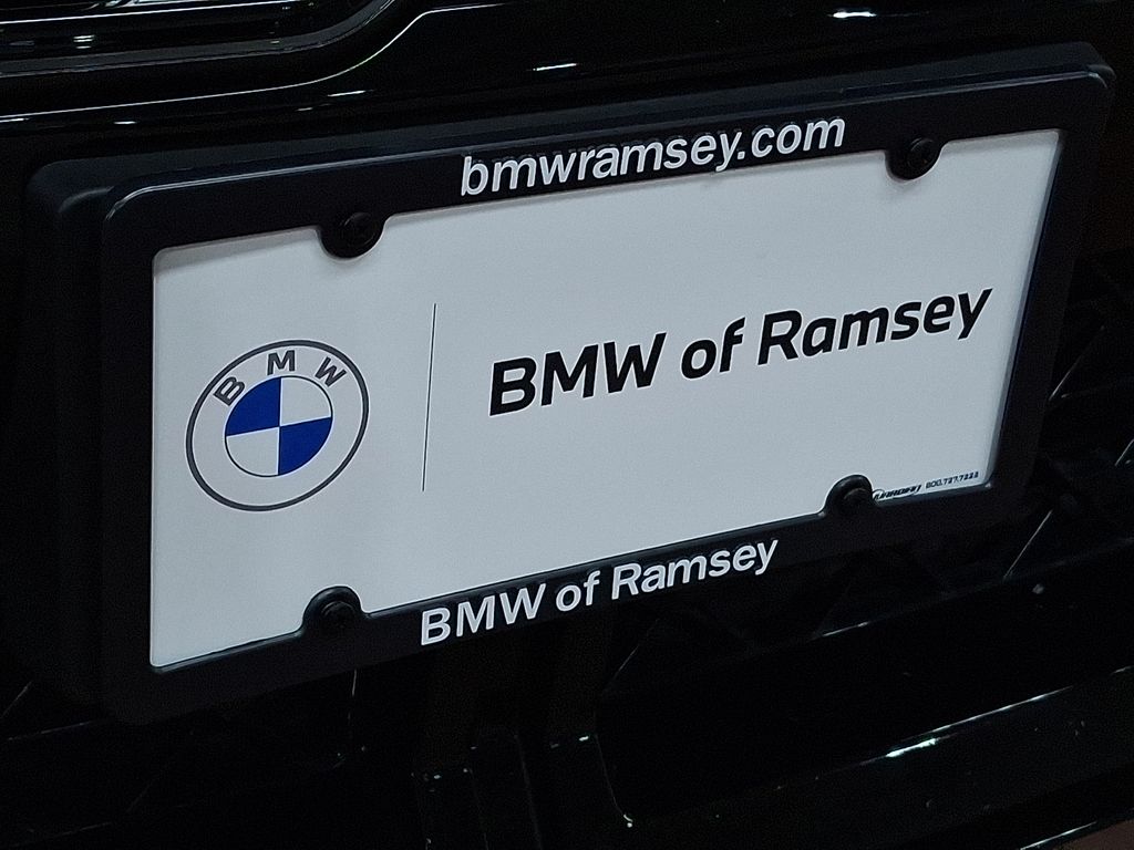 Thumbnail: 2015 Volkswagen Beetle - 30