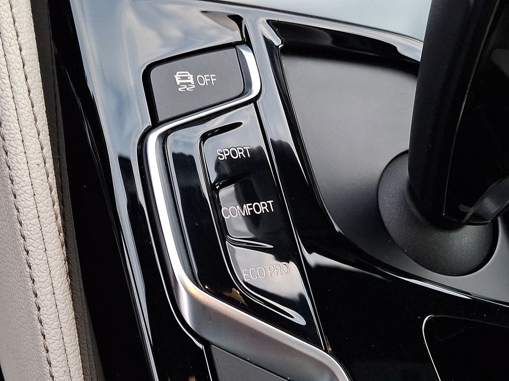 Thumbnail: 2018 BMW 5 Series - 19