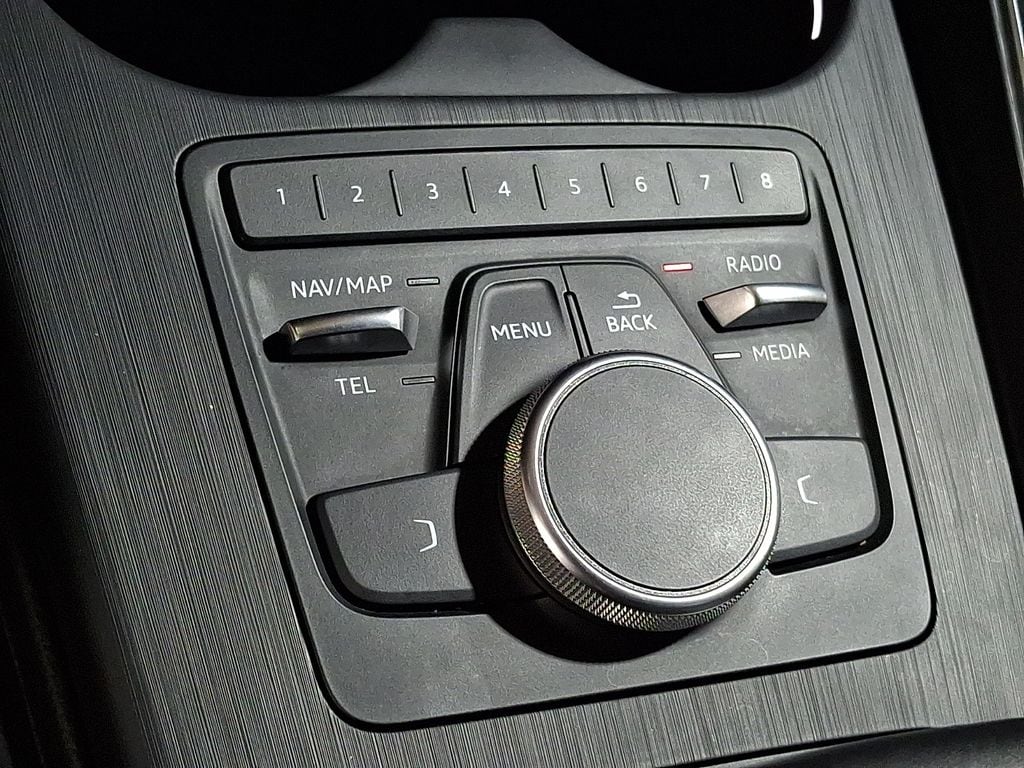 Thumbnail: 2018 Audi A4 - 20