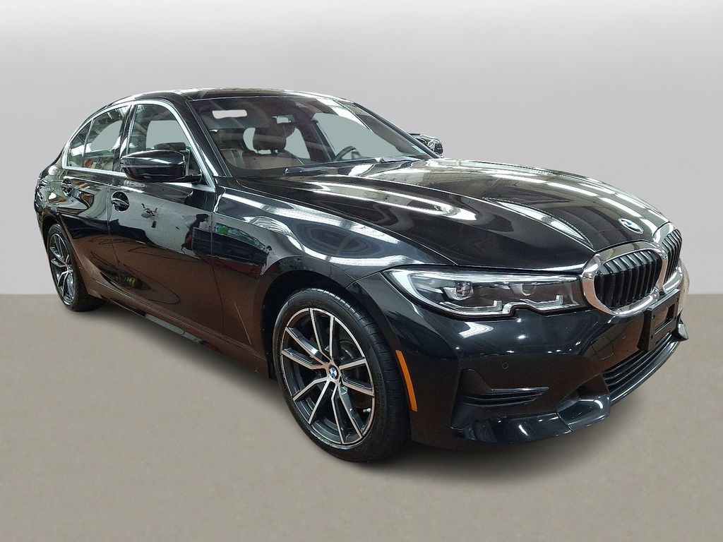 Thumbnail: 2022 BMW 3 Series - 3