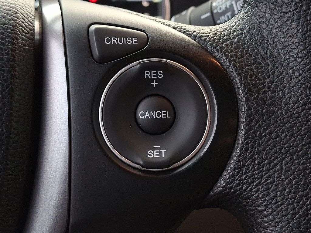 Thumbnail: 2016 Honda Pilot - 19