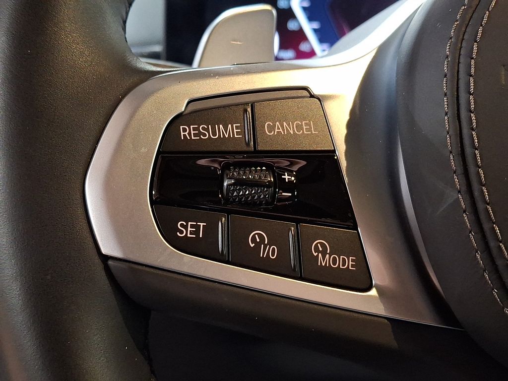 Thumbnail: 2025 BMW X5 - 17