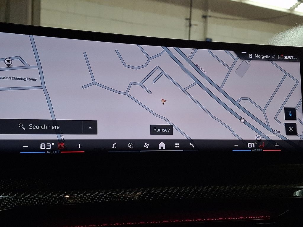 Thumbnail: 2025 BMW i4 - 15