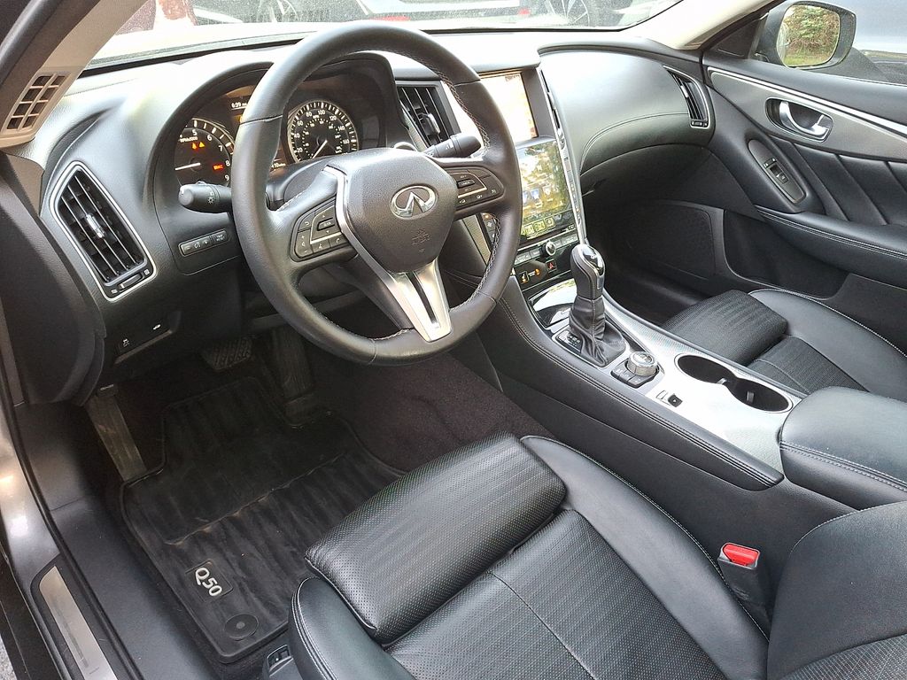 Thumbnail: 2018 INFINITI Q50 - 9