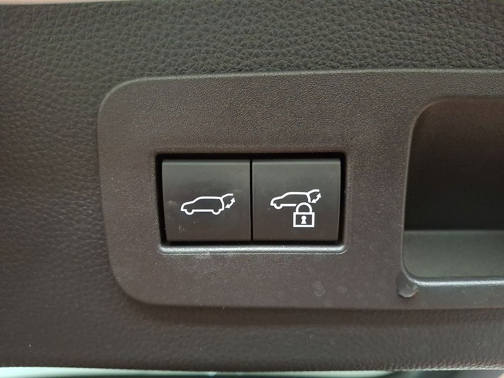 Thumbnail: 2024 Lexus LX - 28