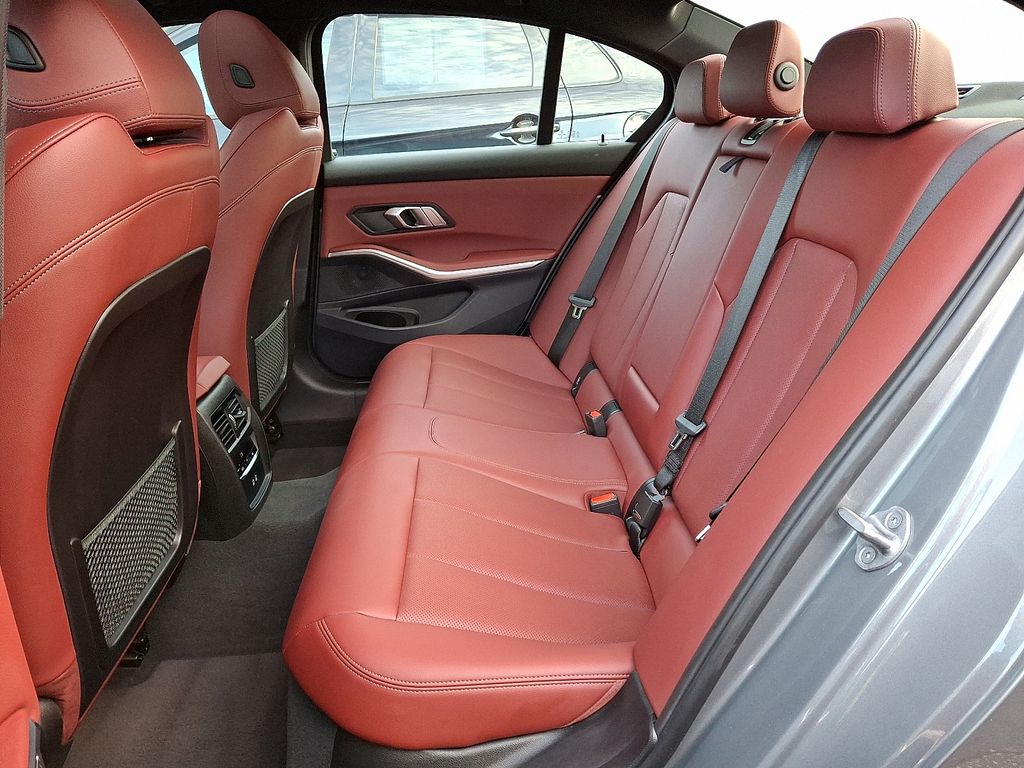 Thumbnail: 2023 BMW 3 Series - 7