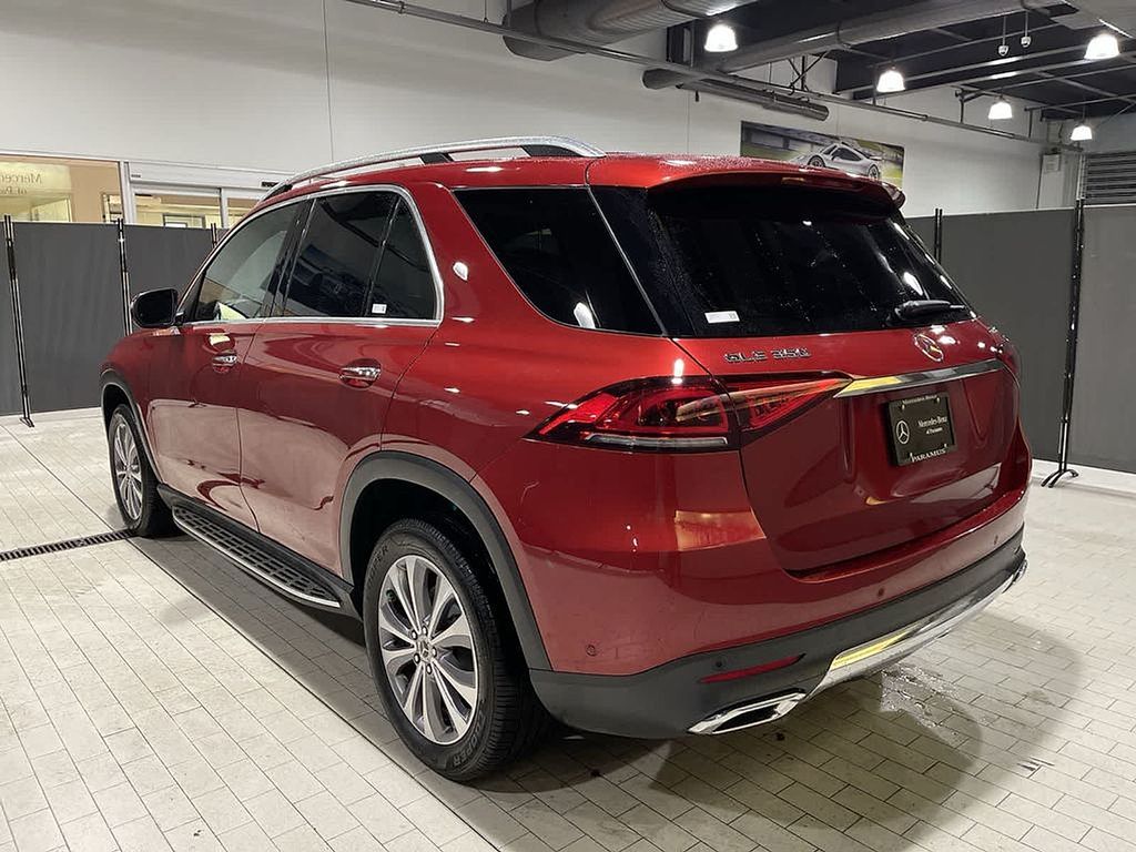 Thumbnail: 2022 Mercedes-Benz GLE - 16