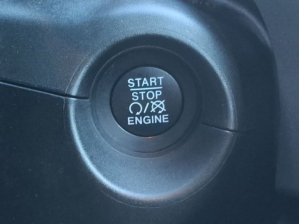 Thumbnail: 2021 Fiat 500X - 18