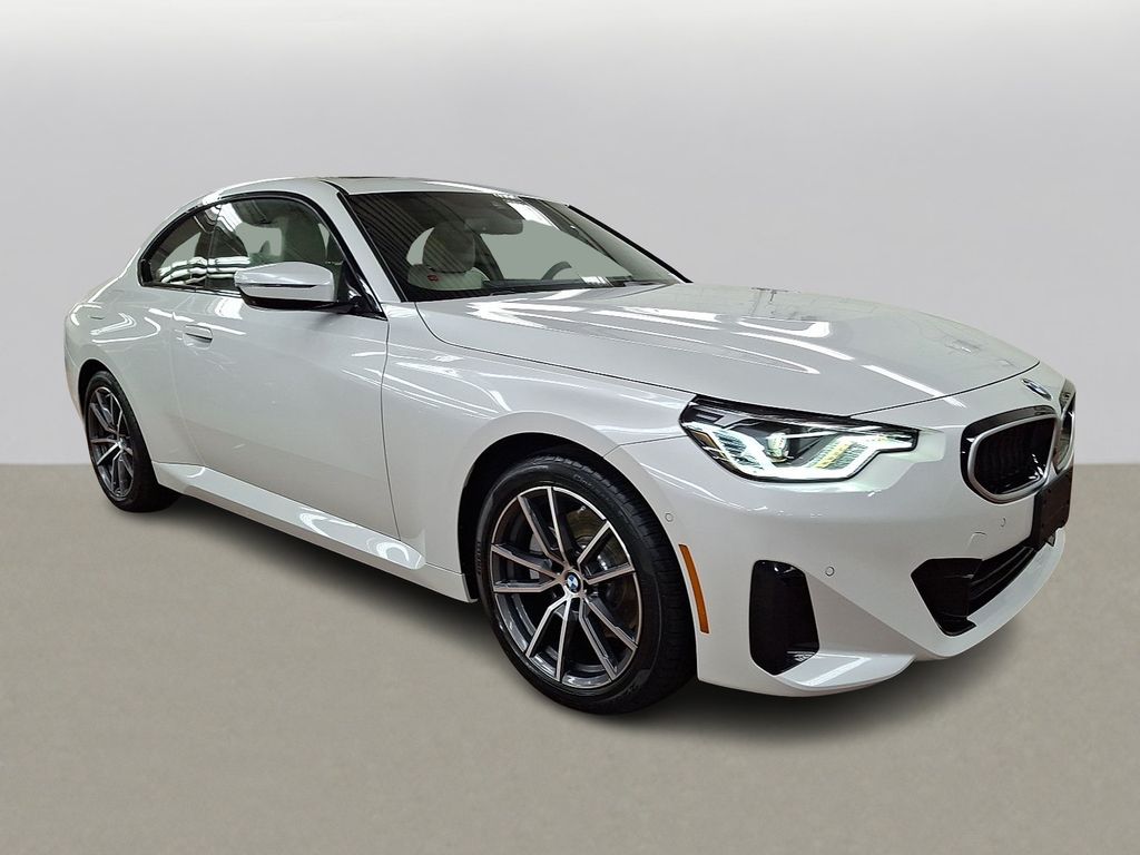 Thumbnail: 2025 BMW 2 Series - 3
