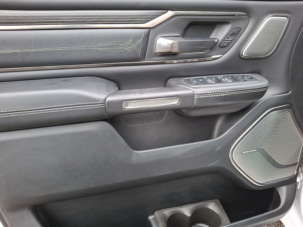 Thumbnail: 2019 RAM 1500 - 9