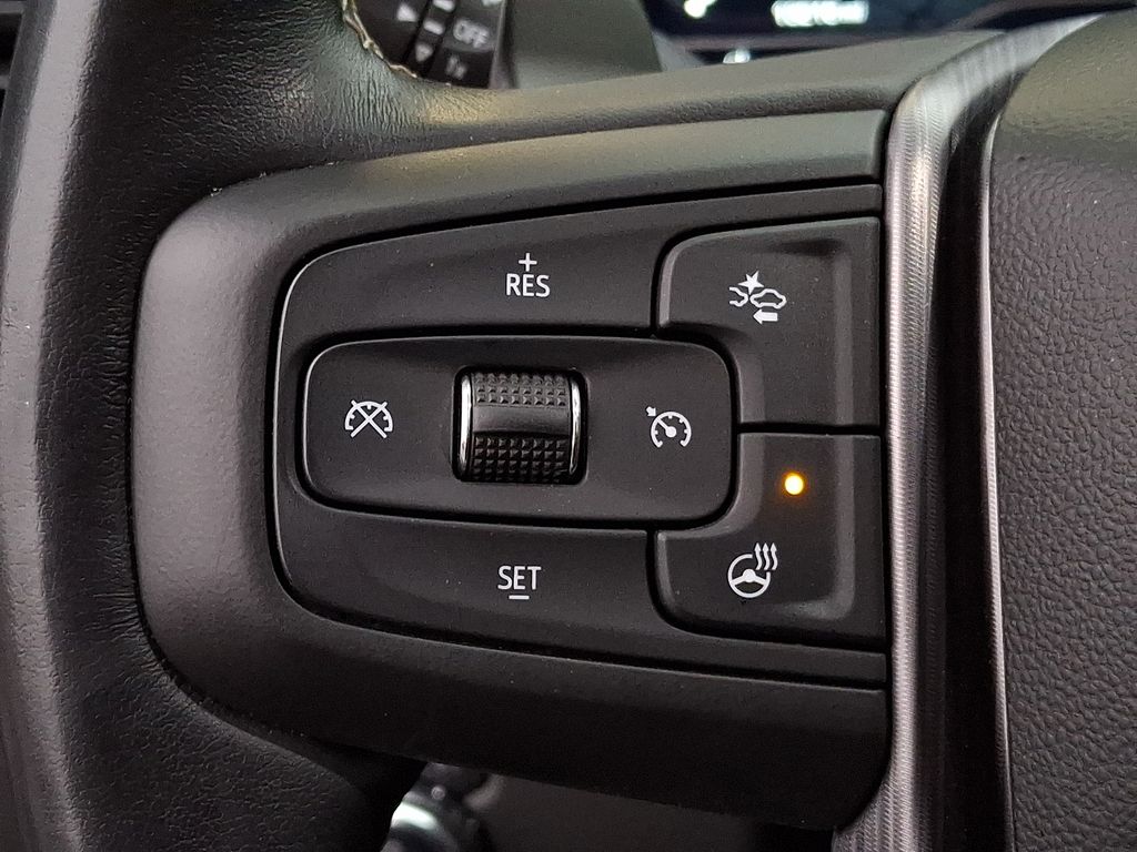 Thumbnail: 2023 GMC Sierra 1500 - 17