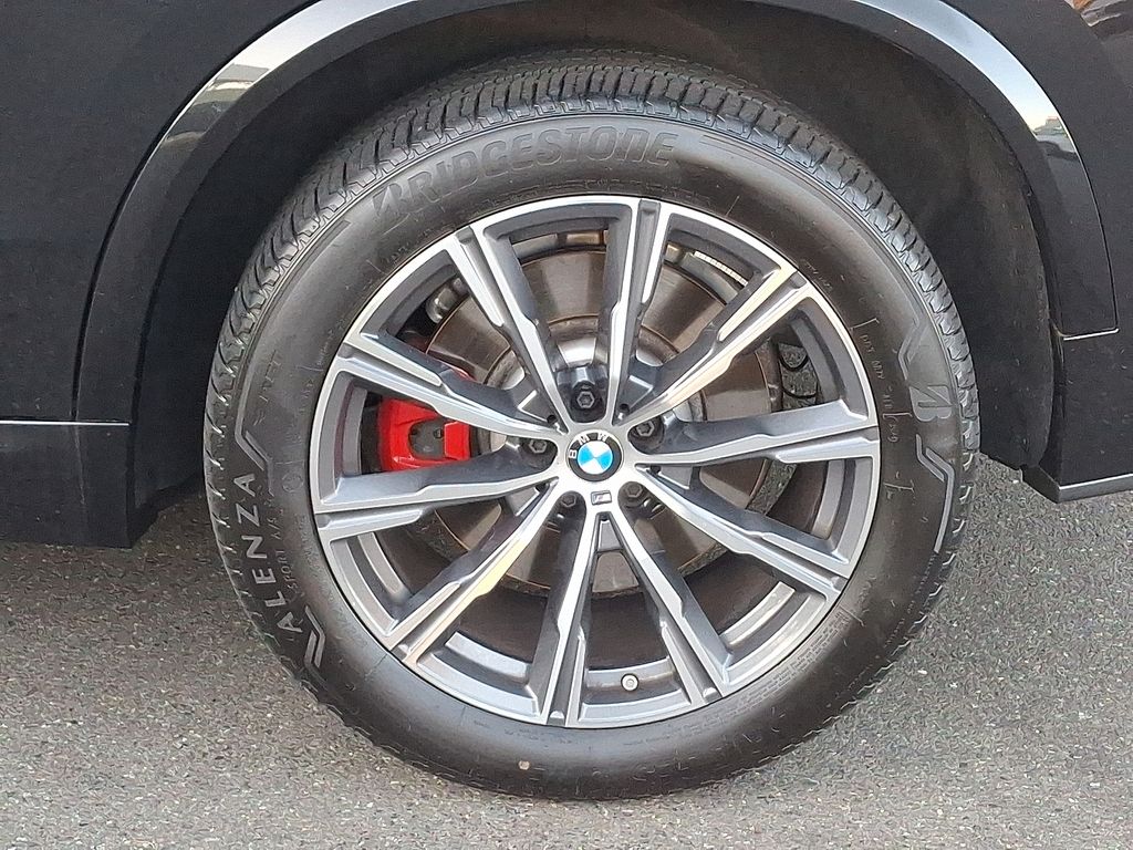 Thumbnail: 2025 BMW X5 - 7