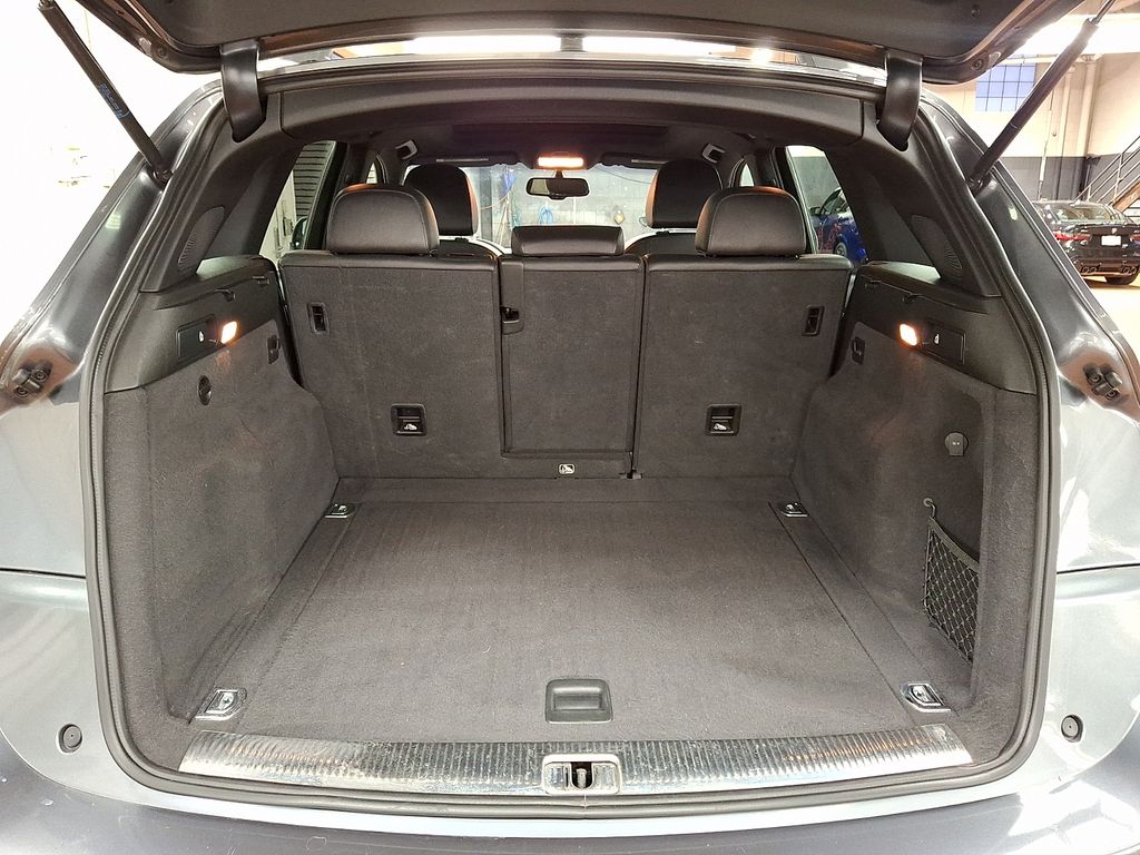 Thumbnail: 2016 Audi Q5 - 26