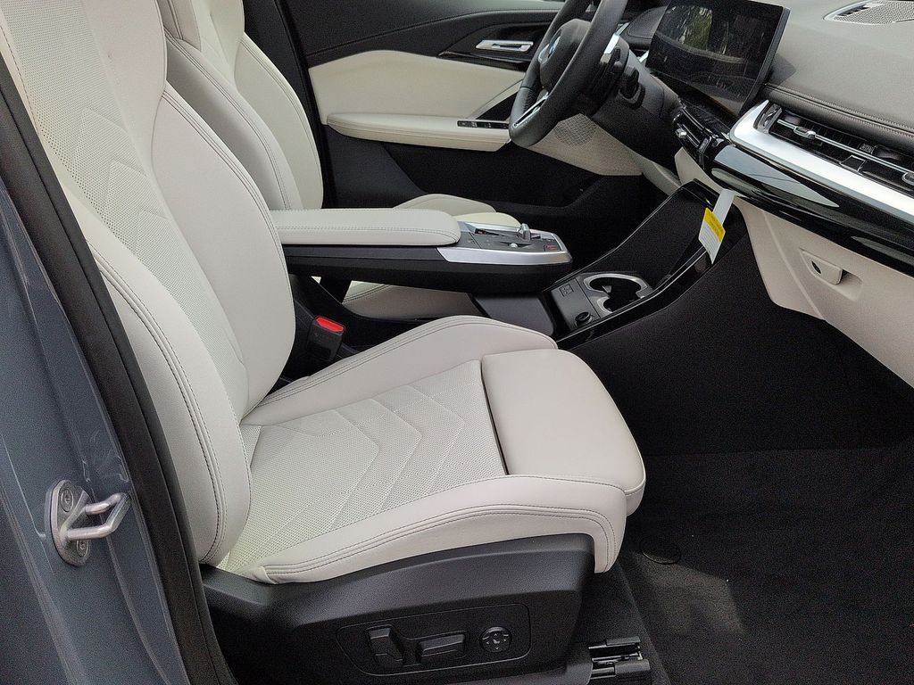 Thumbnail: 2026 BMW X1 - 24