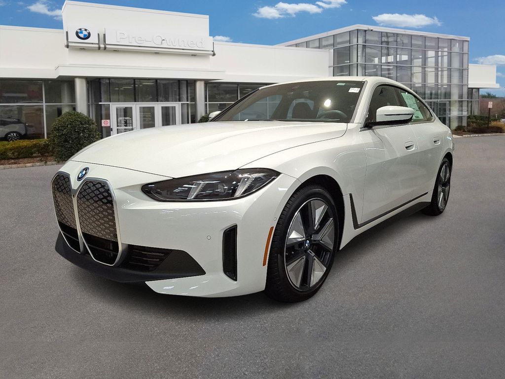 2025 BMW i4 xDrive40 -
                  Ramsey, NJ