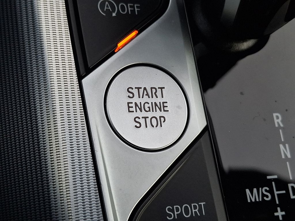 Thumbnail: 2023 BMW 4 Series - 21