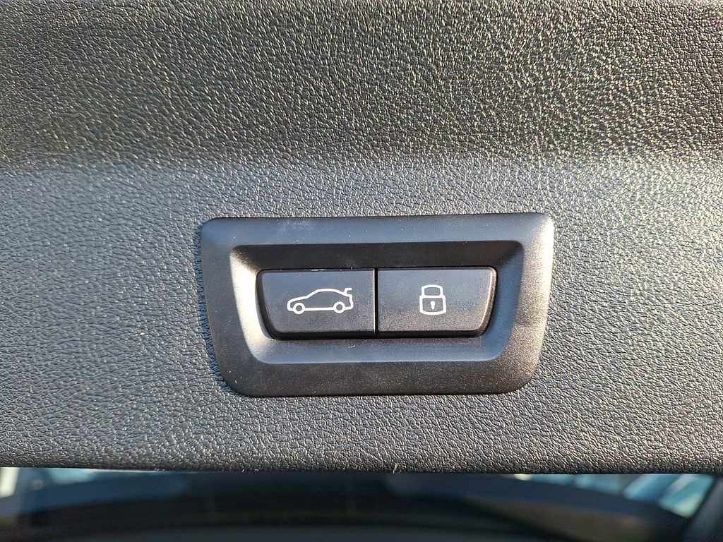 Thumbnail: 2024 BMW X3 - 28