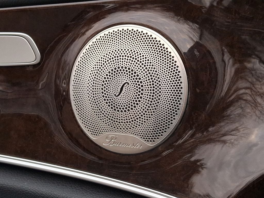 Thumbnail: 2022 Mercedes-Benz E-Class - 21