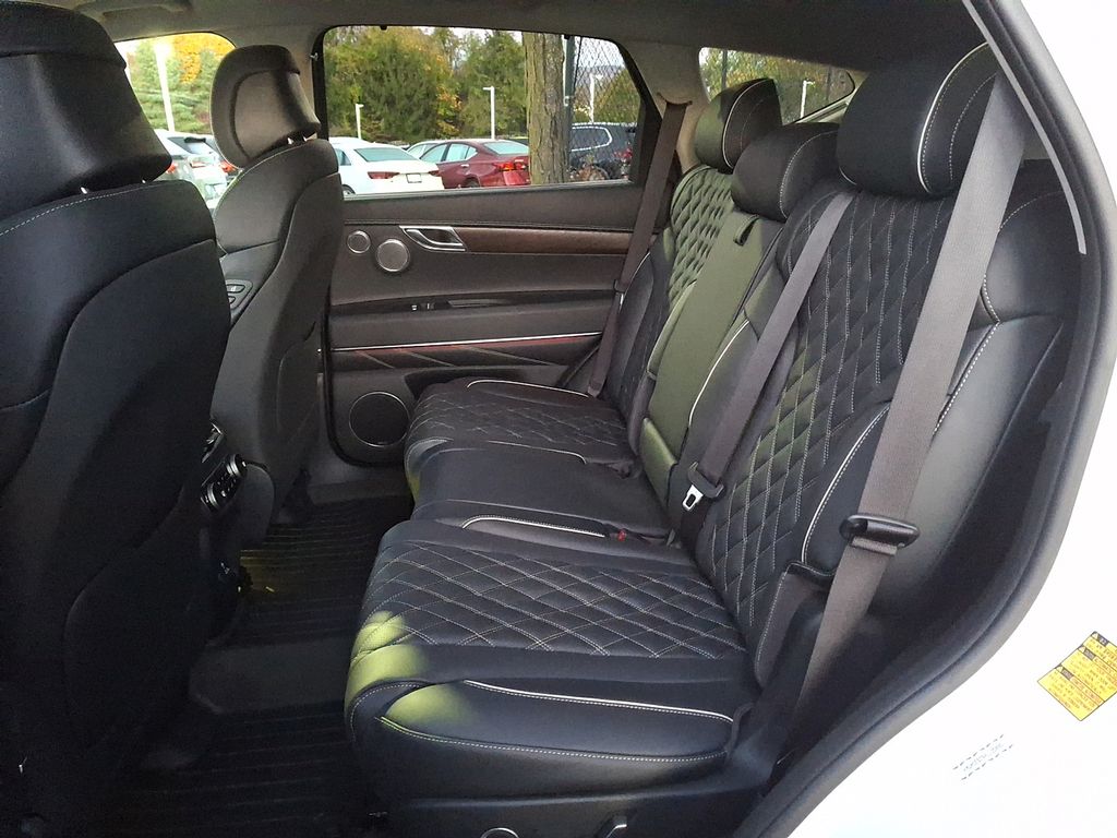 Thumbnail: 2023 Genesis GV80 - 8