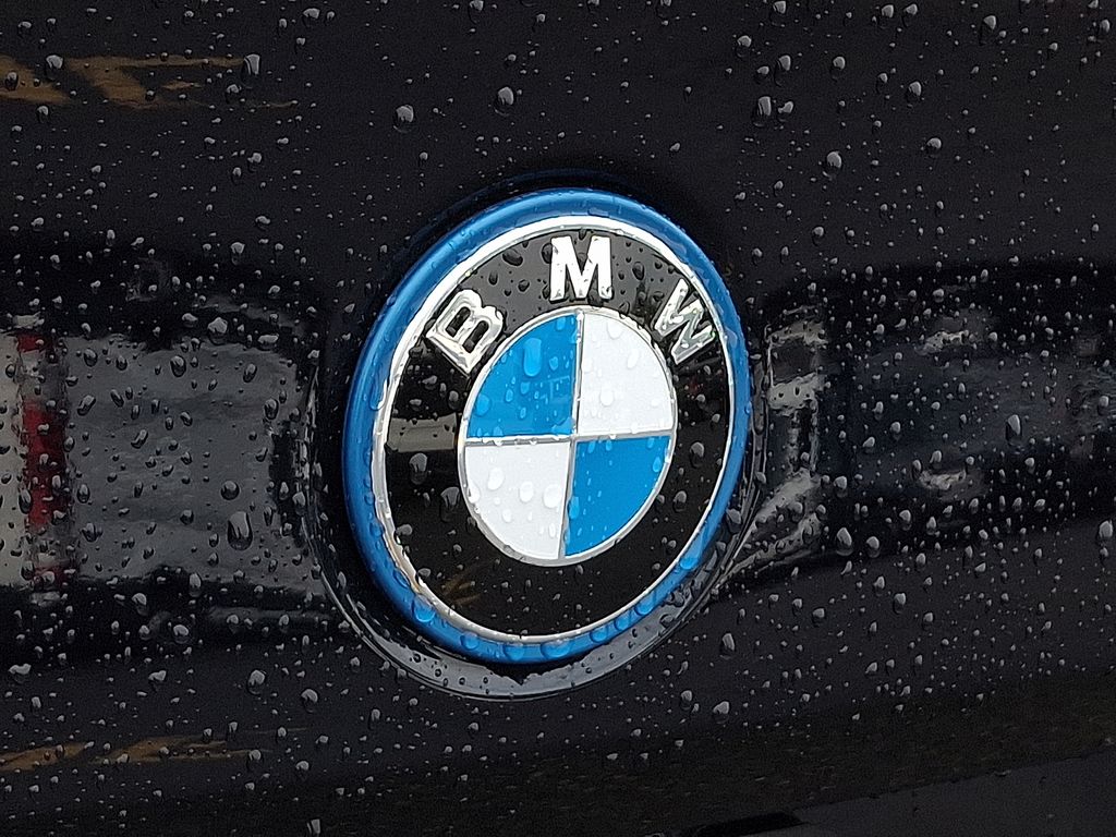 Thumbnail: 2024 BMW i5 - 30