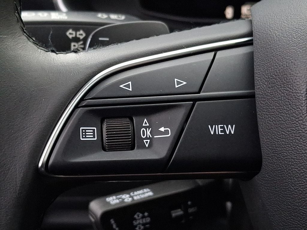 Thumbnail: 2022 Audi Q7 - 17