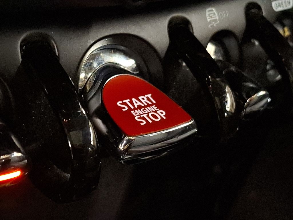 Thumbnail: 2024 MINI Cooper Hardtop - 20