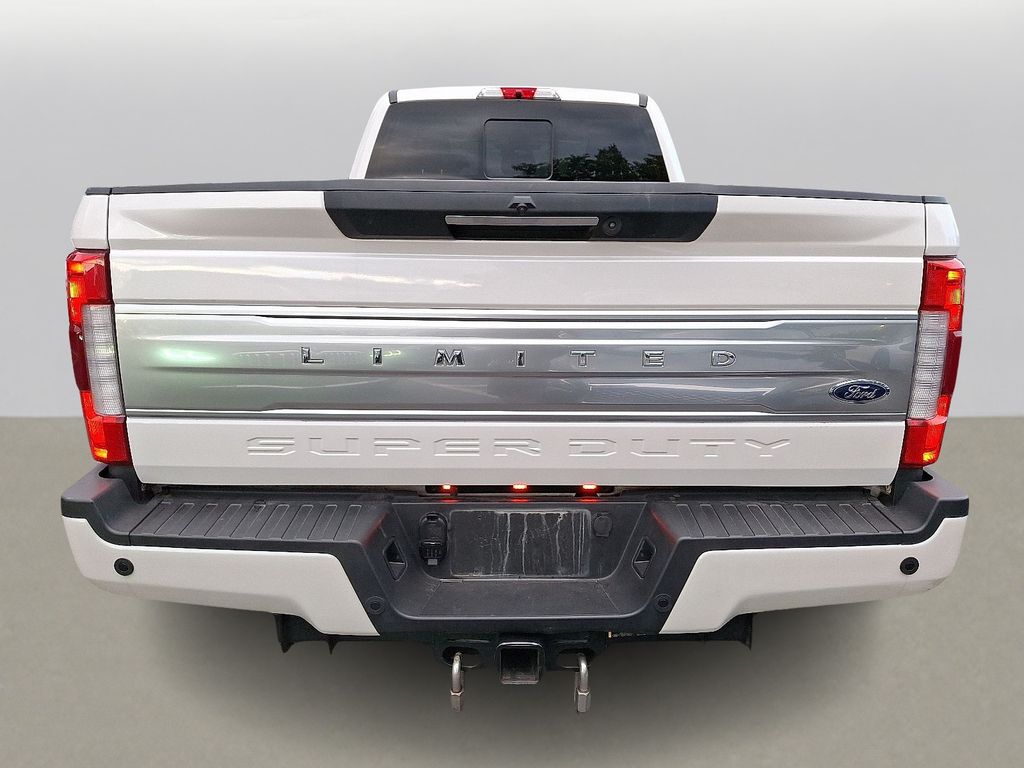 Thumbnail: 2018 Ford F-450 - 5