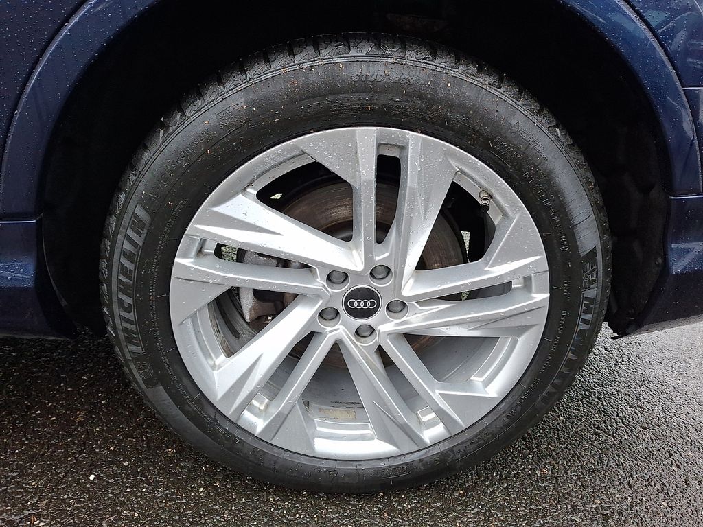 Thumbnail: 2022 Audi Q7 - 7