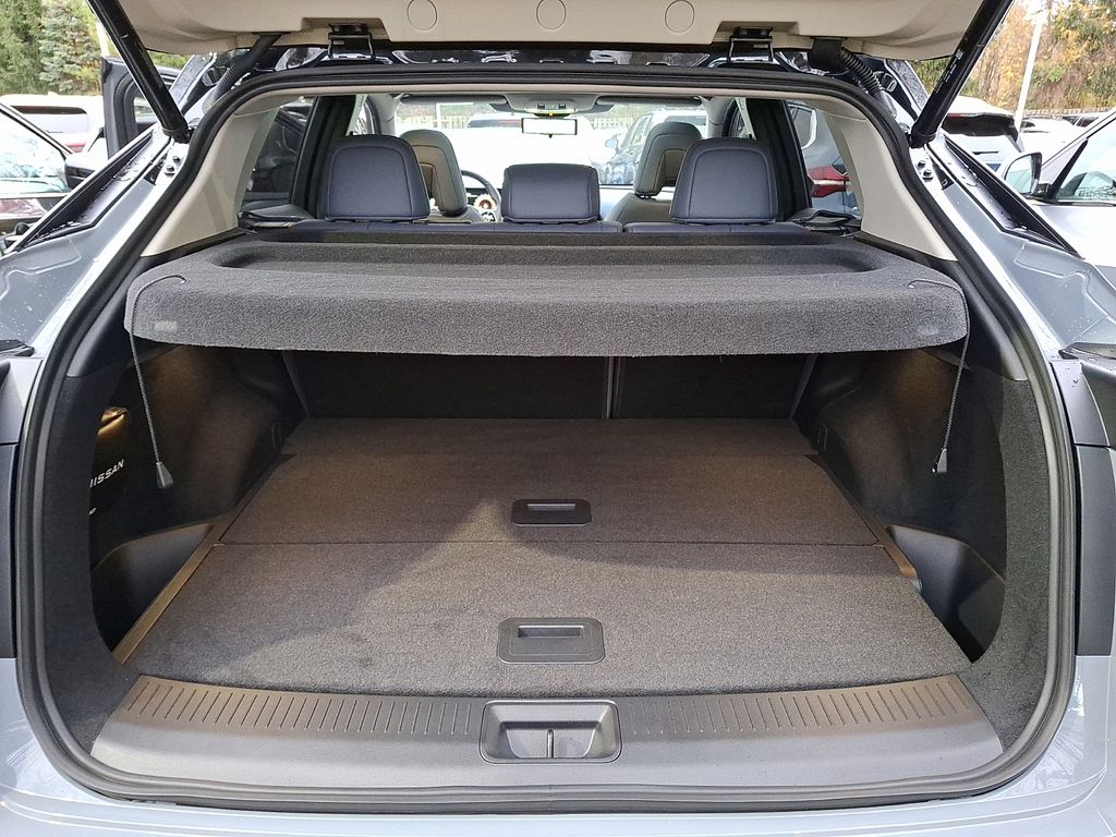 Thumbnail: 2023 Nissan Ariya - 27