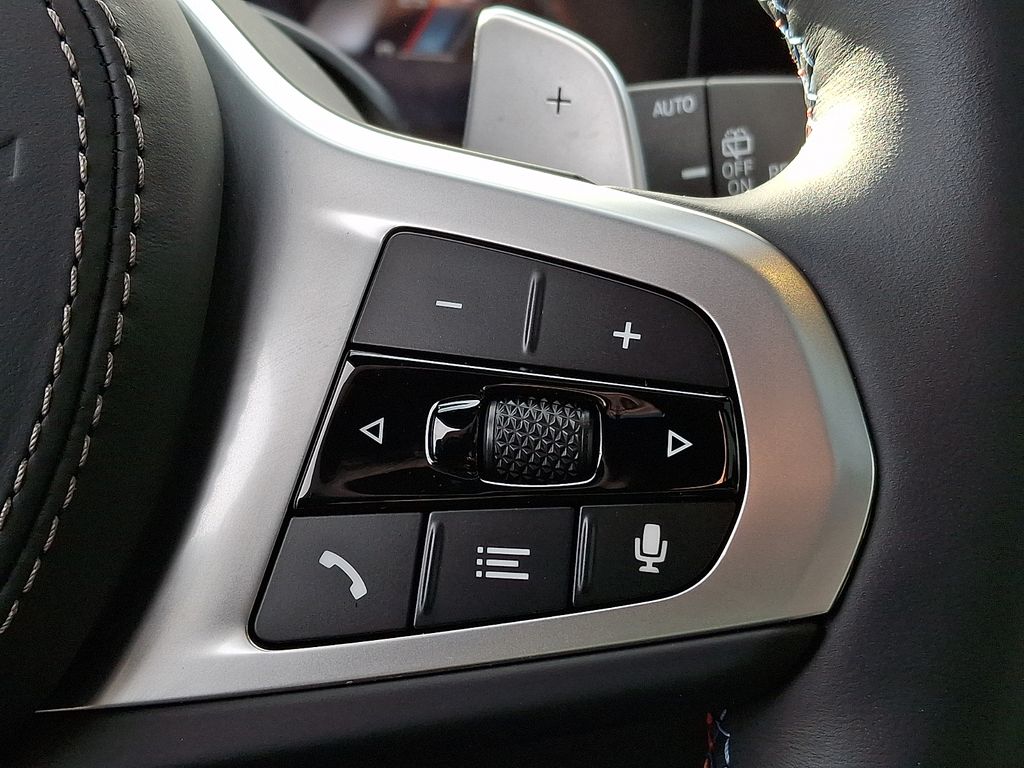 Thumbnail: 2025 BMW X7 - 19