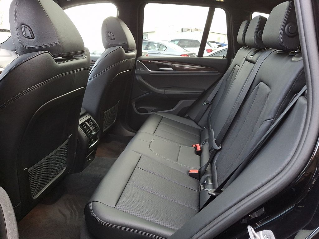 Thumbnail: 2022 BMW X3 - 8