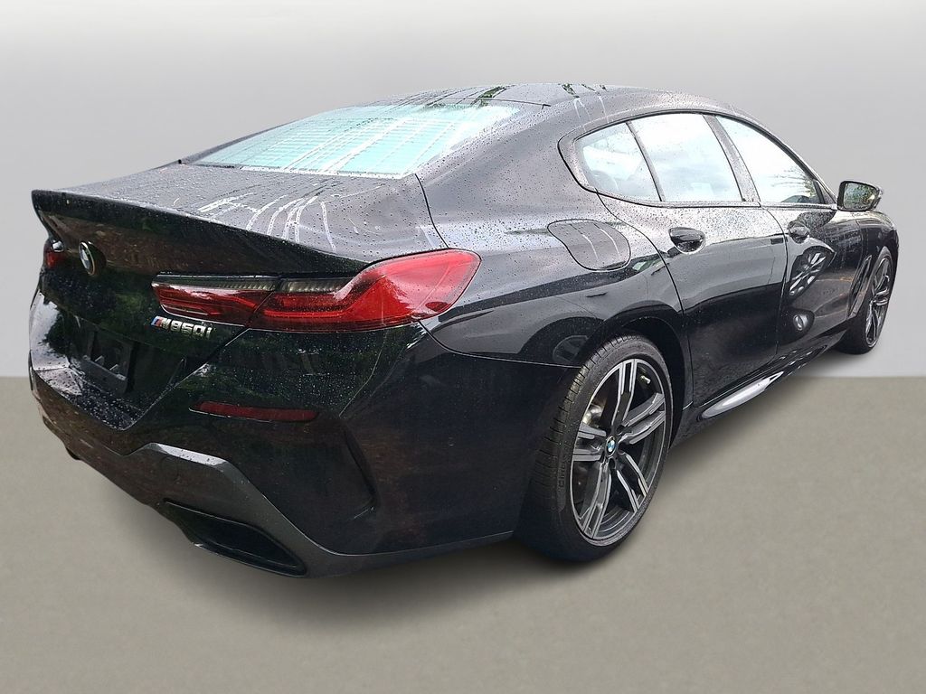 Thumbnail: 2022 BMW 8 Series - 3