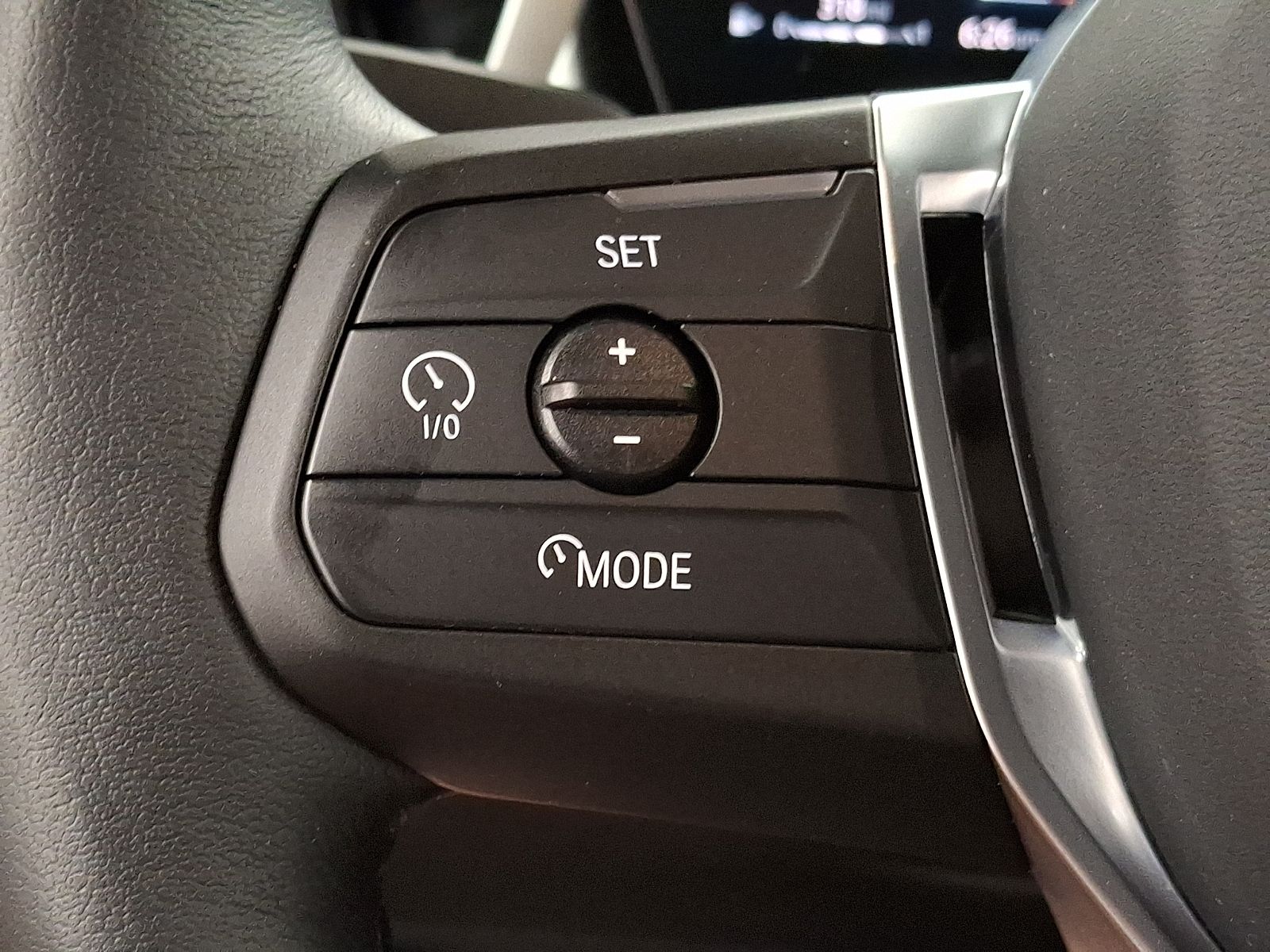 Thumbnail: 2025 BMW X1 - 17