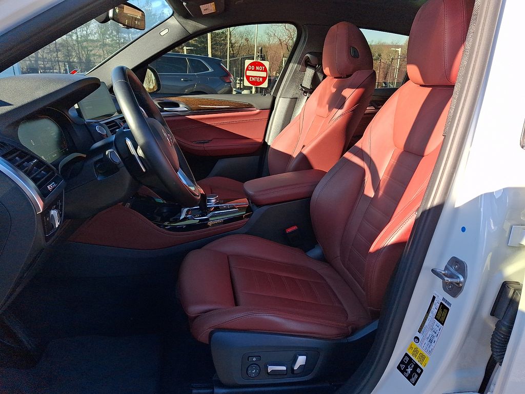 Thumbnail: 2020 BMW X4 - 11