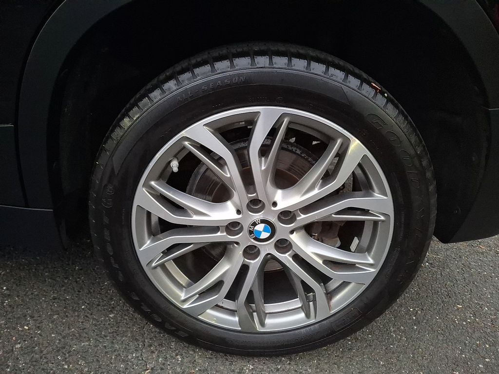 Thumbnail: 2022 BMW X2 - 7